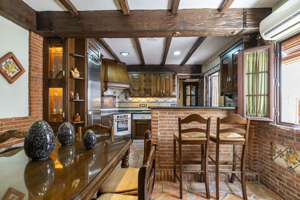Casa Con Patio Y Terraza En Barrio Historico De La Villa, Junto Al Adarve Priego de Córdoba Exterior foto